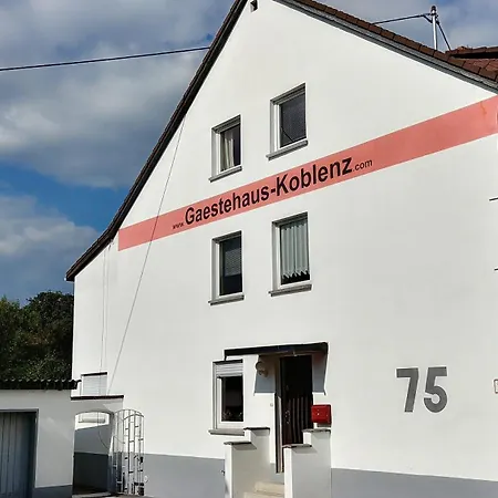 Gaestehaus - Dachgeschoss Apartamento Coblenza